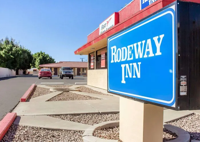 Rodeway Old Town 3*