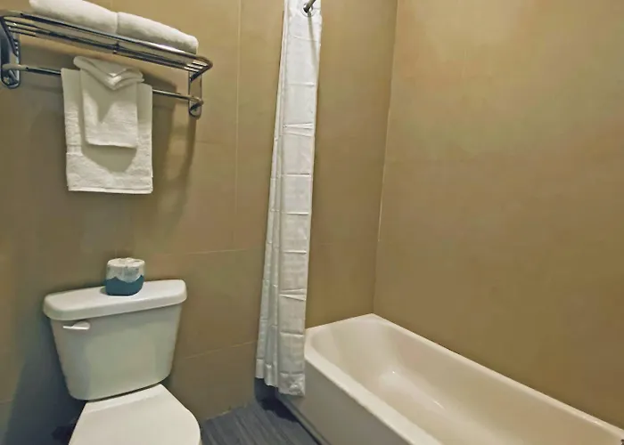 Rodeway Old Town 3*