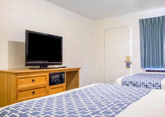Mini-hôtel Rodeway Old Town 3*
